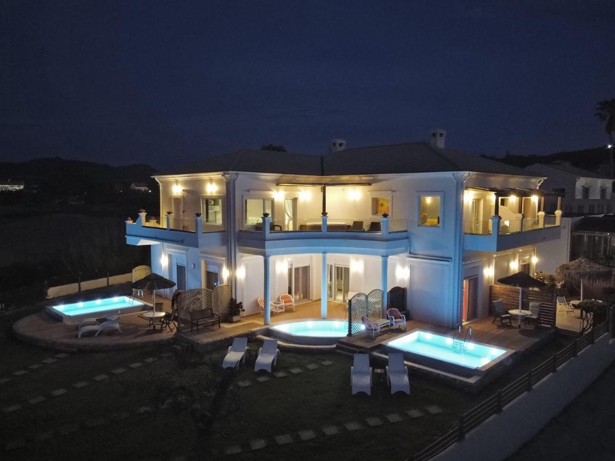 Margarita'S Luxury Suites Ájosz Sztéfanosz Kültér fotó