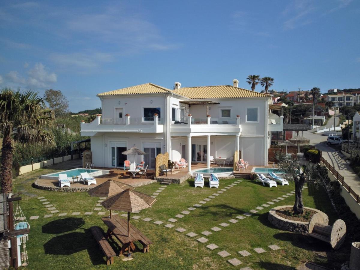 Margarita'S Luxury Suites Ájosz Sztéfanosz Kültér fotó