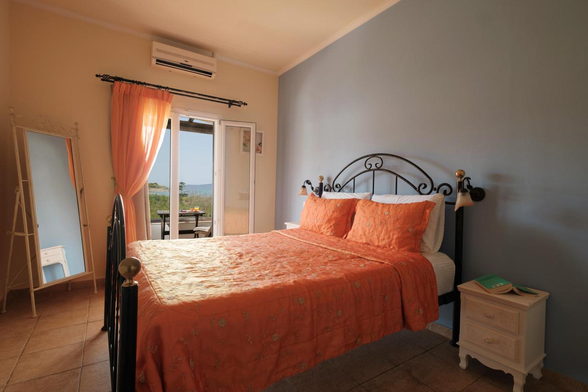 Margarita'S Luxury Suites Ájosz Sztéfanosz Kültér fotó